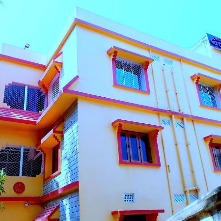 Hotel Gunjan Puri Buitenkant foto